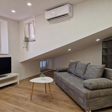 Apartment And Room Marija 크르크 외부 사진